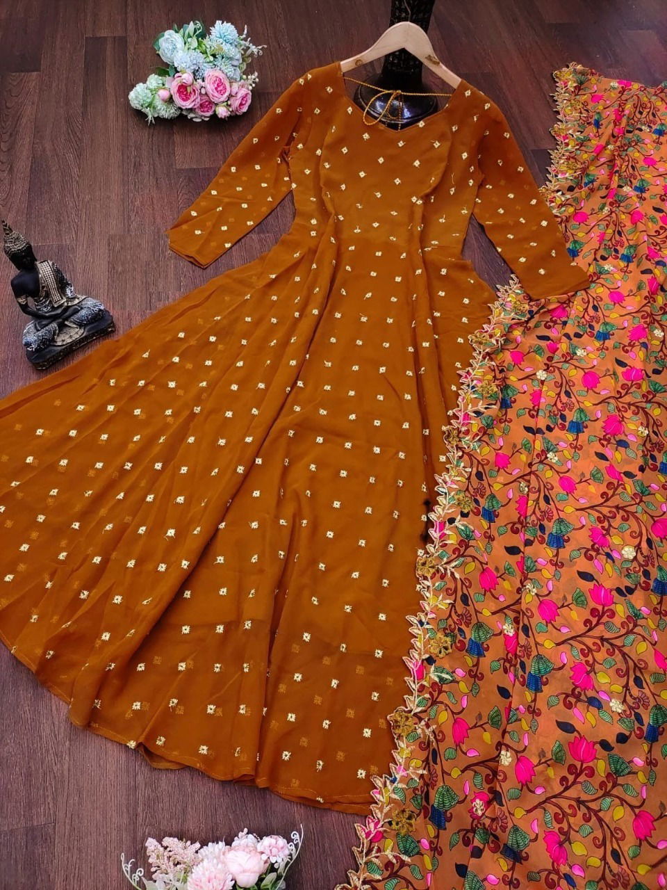 Pipal Georgette Dupatta With Anarkali Kurtis Catalog